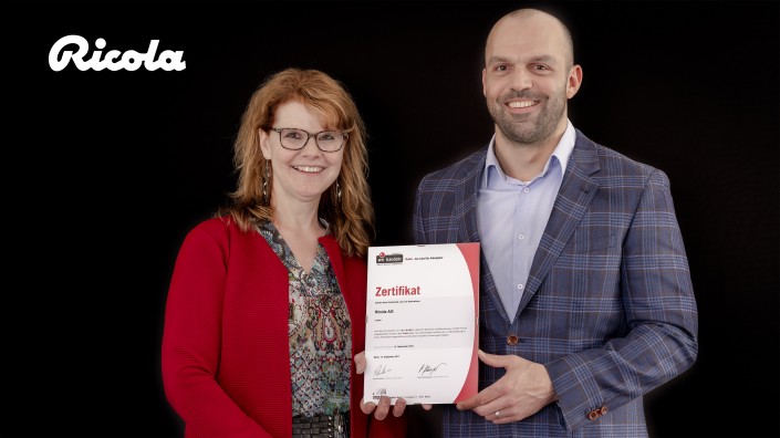 Das Foto zeigt Nicole Didio, HR Manager und Bernhard Stalder, HR Specialist Talent Acquisition und iPunkt-Beauftragter