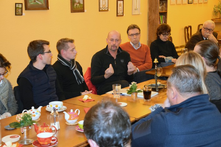 Das Foto zeigt die Teilnehmer am iPunkt-Stammtisch